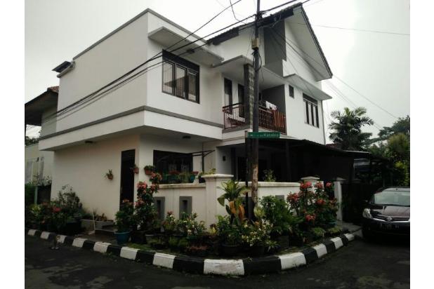 Dijual Rumah mewah di bumi adipura deket sumarecon