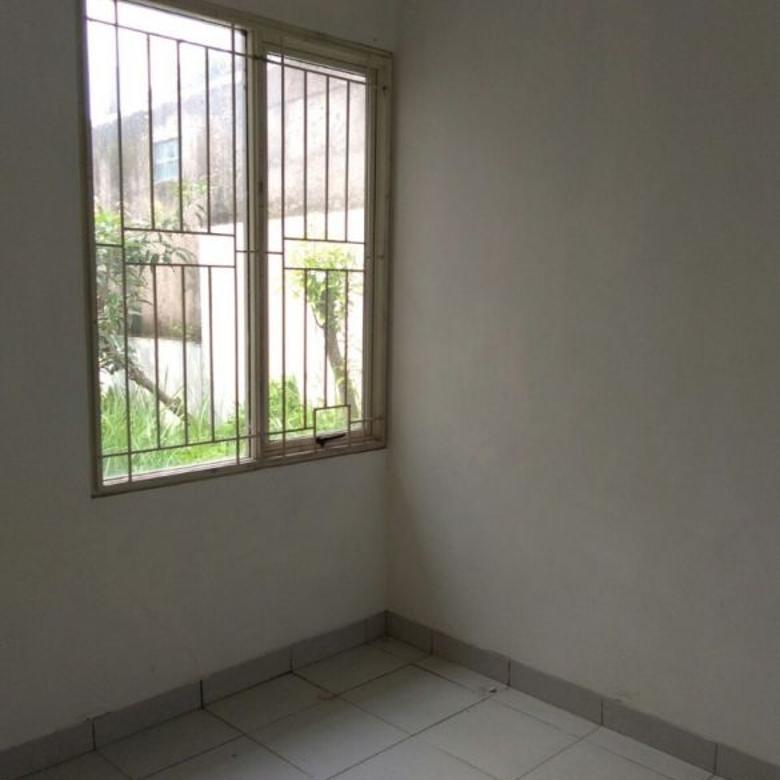 Rumah dijual di Bogor, Jawa-Barat - Rumah Hook Murah Depan 