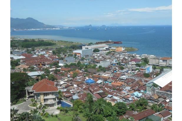 Rumah Mewah Kolam Renang Lihat Pemandangan Laut Lepas 