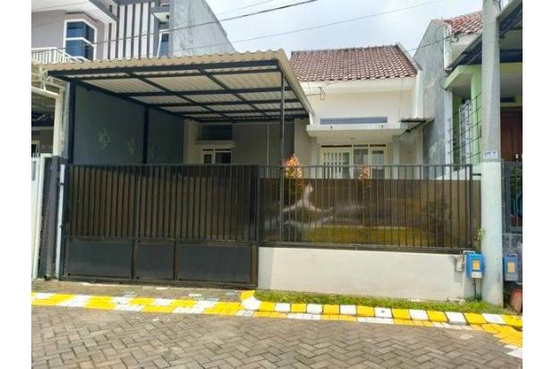 Rumah 2 Lantai Bagus Furnished SHM di Perumahan Pandawangi Green Park, Malang
