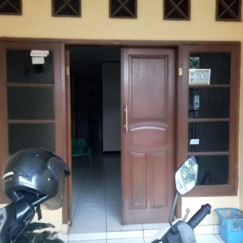  Dijual  Rumah  minimalis  dijual  cepat di pondok  kelapa  