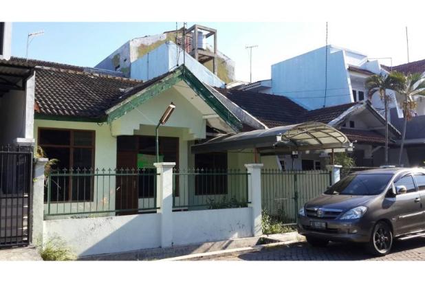 Rumah Lama Di Taman Kutisari Indah Utara, Surabaya