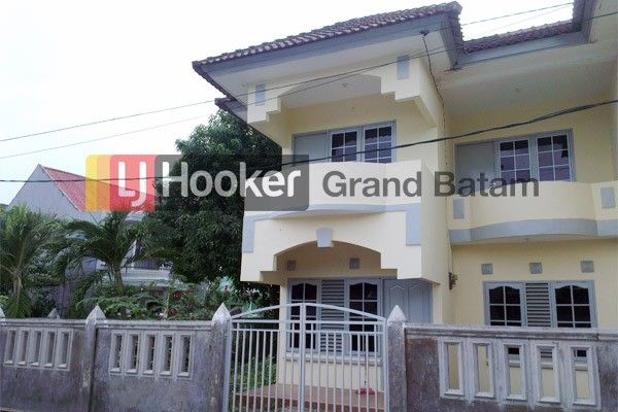 Harga Dijual Rumah Hook 2 Lantai+Kantor+Usaha Di Grand Bsi 