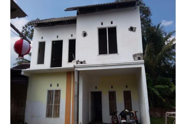 Rumah Dijual : 2 Lantai Harga 1 Lantai Masih Kota Malang Lagi