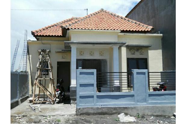  Rumah  Dijual Bali Style  dekat Stasiun Urbanindo com