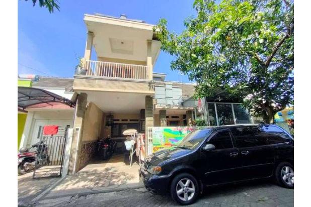 Rumah 2 Lantai Bagus Sekali Furnished SHM di Jalan Raya Suhat Malang, Malang