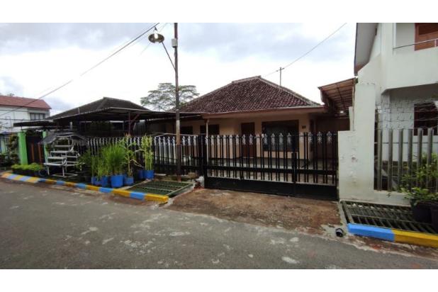 Rumah Strategis Luas 369m2 Jl Letjen S Parman Malang Owner