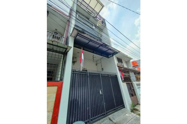 Rumah 2.5 lantai di Kramat Jaya Baru luas 46 m2 Johar Baru Jakarta Pusat