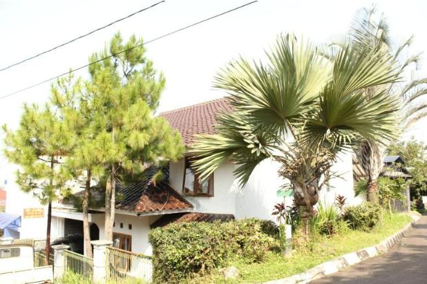 Rumah Bagus dan terawat di Bukit Ligar Cikutra Bandung