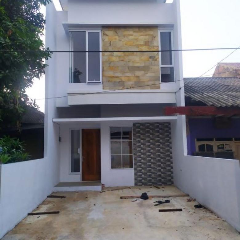 Kodau. Rumah 2 lantai dalam komplek Ambarapura