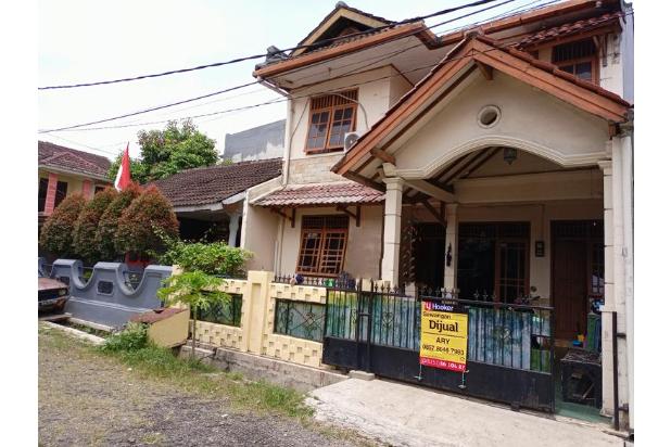 Rumah 2 lantai murah dalam komplek di Sawangan, Depok.