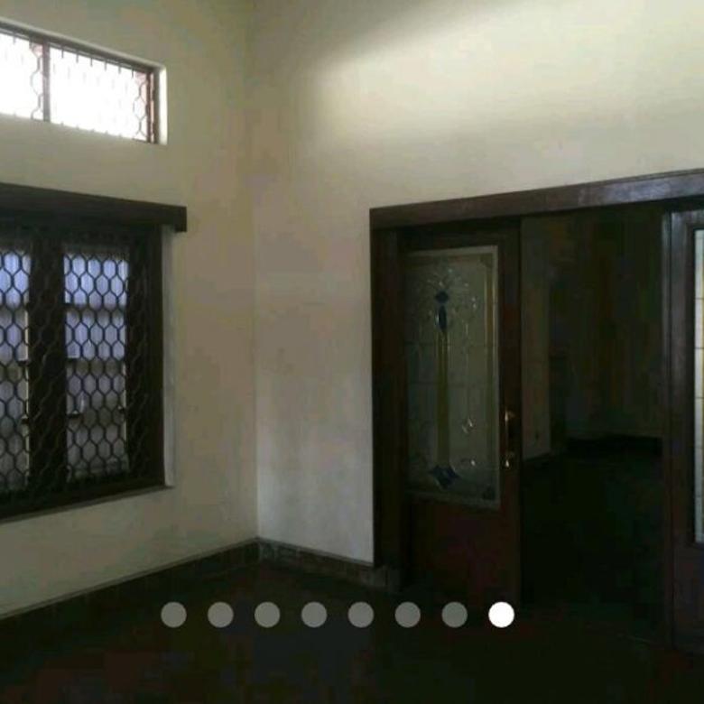 Rumah Dengan Lokasi Strategis Di Pusat Kota Bandung Jalan Leba