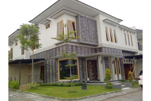  Rumah Dijual Baru Mewah dalam Perumahan Elit di Jl 