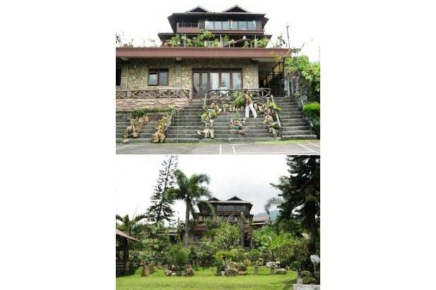 Villa 4 lantai furnished di Desa Ciburial - Cisarua 
Puncak - Bogor  (Welly.GPP)