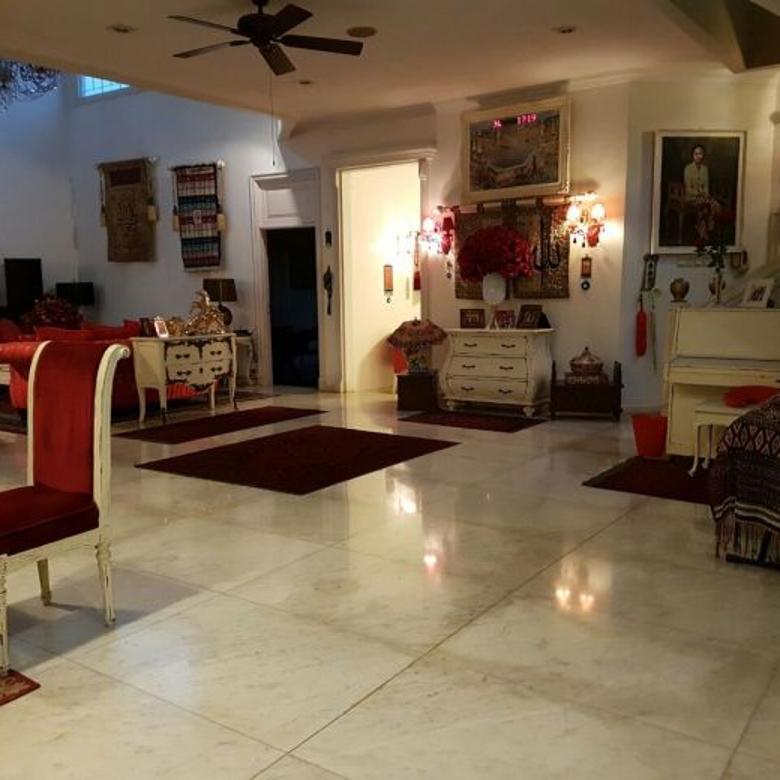 Rumah Mewah Dijual Di Intercon