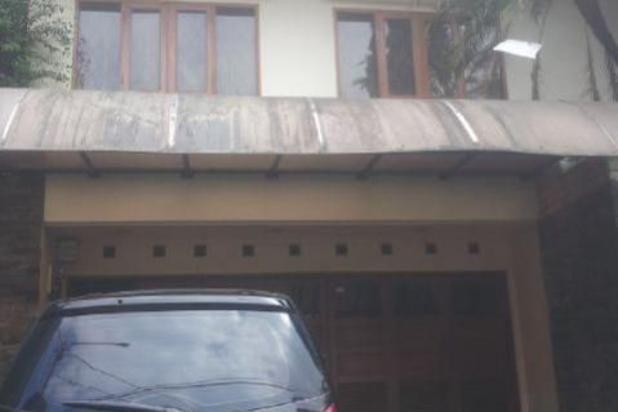 Rumah Dijual: di Kompleks Perum Setramurni Bandung