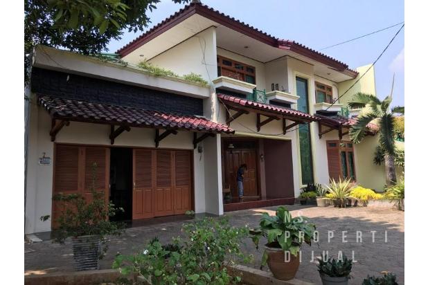 Rumah Besar Dan Terawat Di Ciracas Jakarta Timur