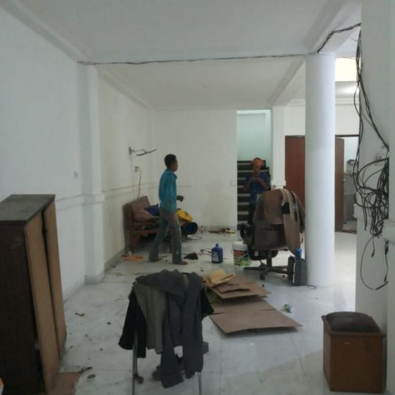 Disewakan Rumah Strategis Gedong Panjang Raya, Jakarta Utara