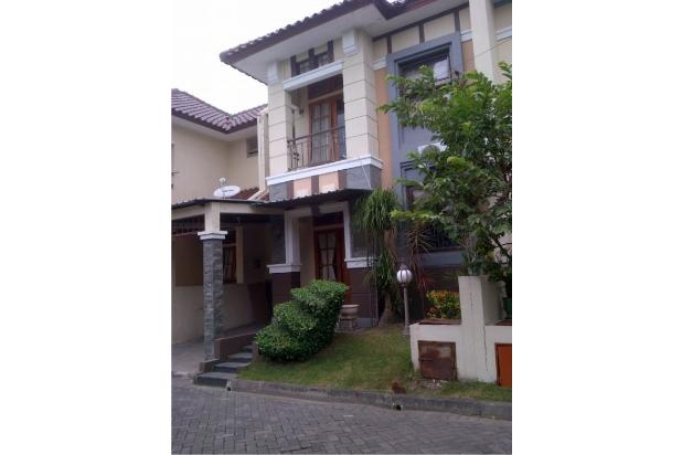 Rumah Disewa: Disewakan ada Taman fully furnished di