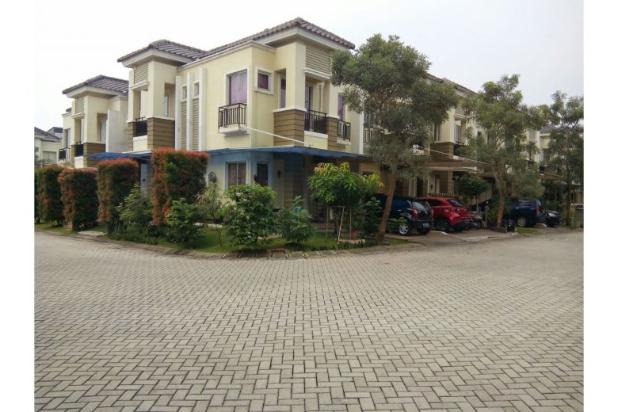 Dijual Rumah cantik Second 2Lantai di Grand Galaxy City Harga 2,6M 