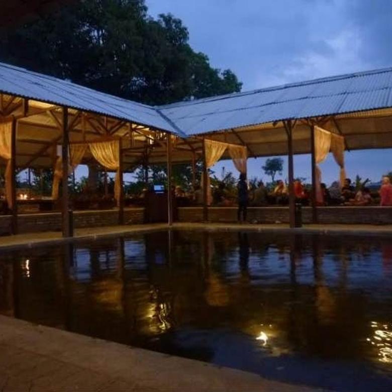 Rumah Makan Di Prigen Dekat Taman Safari 2 Fasilitas Kolam