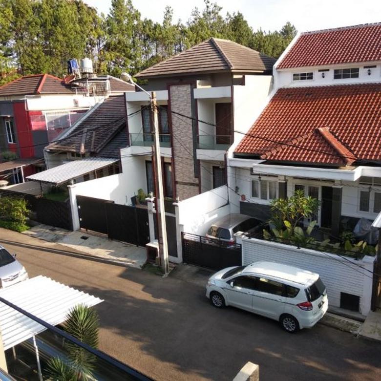 Dijual Rumah  Nyaman Elit di Pondok  Hijau  Setiabudi Bandung 