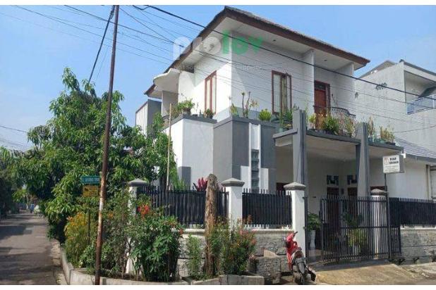 Rumah Luas Posisi Hook Strategis di Margahayu Raya Soekarno Hatta Buahbatu Kota Bandung