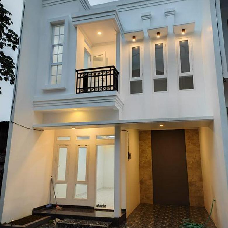 Rumah baru mewah siap huni akses 200 mter ke jalan Tol Cijago 100 mter ke DKi Selatan jagakarsa