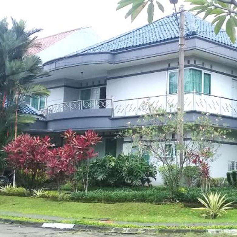  di  jual rumah  mewah  2 lantai di  kota  bogor 