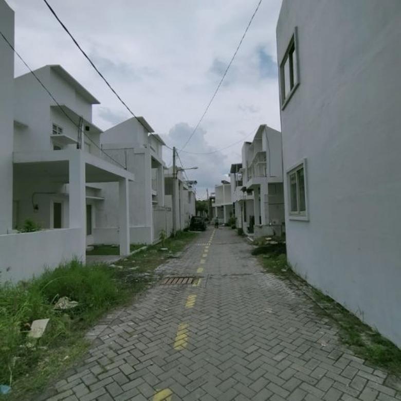 Rumah Dijual di Perumahan Alamuda Surabaya Selatan