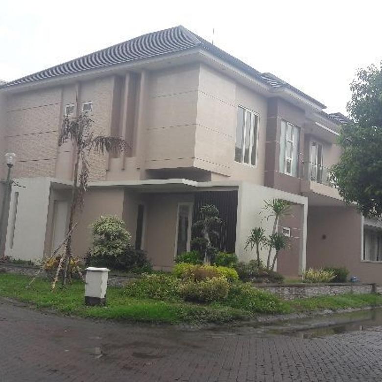 Rumah Minimalis Mewah Baru Citraland Surabaya Lengkap Taman