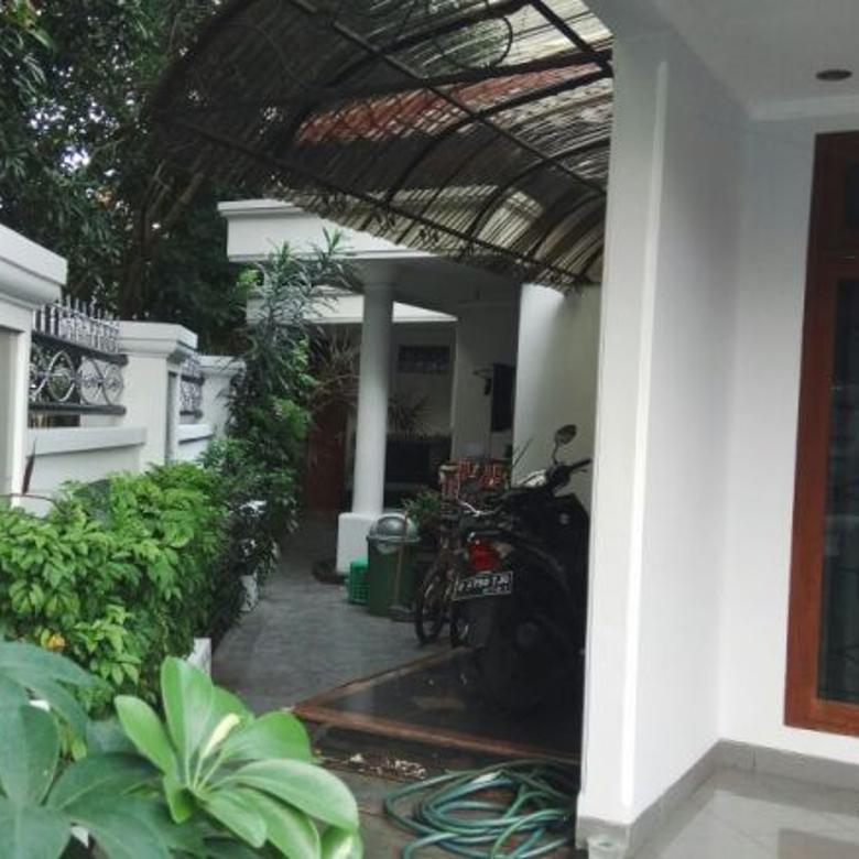 Rumah Mewah Dekat Pintu  Tol  Cibubur  Jakarta  Timur