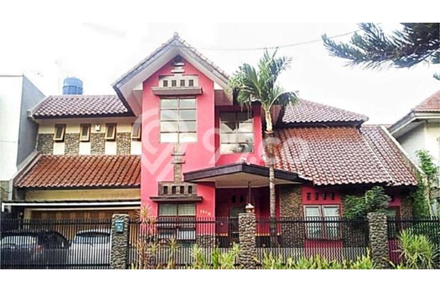 Rumah Luas Di Komplek Curug Indah Jatiwaringin Jakarta Timur
