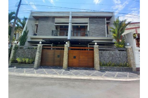 Rumah Mewah 2Lt+Furniture di Colomadu Karanganyar (AB)