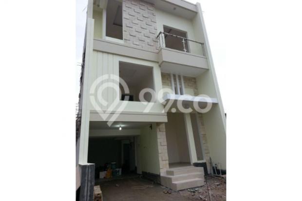 Rumah Nyaman dan tenang model Split level , 5 menit dari 