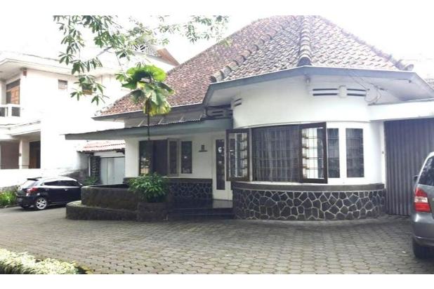 Rumah Bernuansa Heritage, Luas dan Terawat, Lokasi Strategis di Sukajadi Bandung