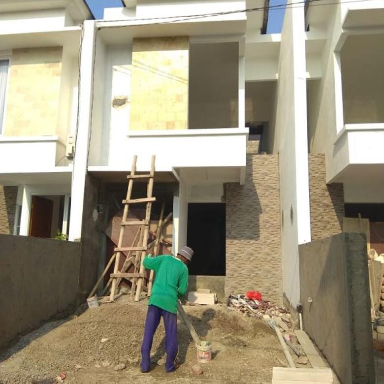 Rumah baru 2 lantai ready stock dlm komplek di Pondok Gede