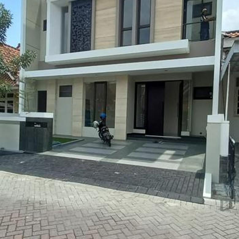 Rumah Baru di Citraland Surabaya
