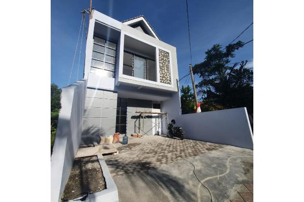 Rumah Siap Huni 2 lantai Dalam Perumahan Di jalan wates km 8