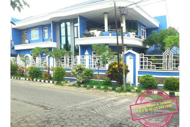 Turun Harga Istimewa!! Rumah Modern Klasik Sangat Terawat 