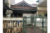 Rumah Tua Hitung Tanah di Kelapa Gading Jakarta Utara