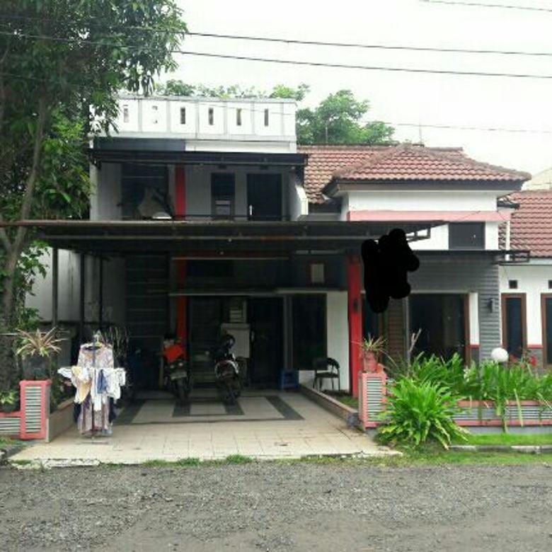  Rumah Megah  Di Cluster Mahoni Komplek Elite Bumi 