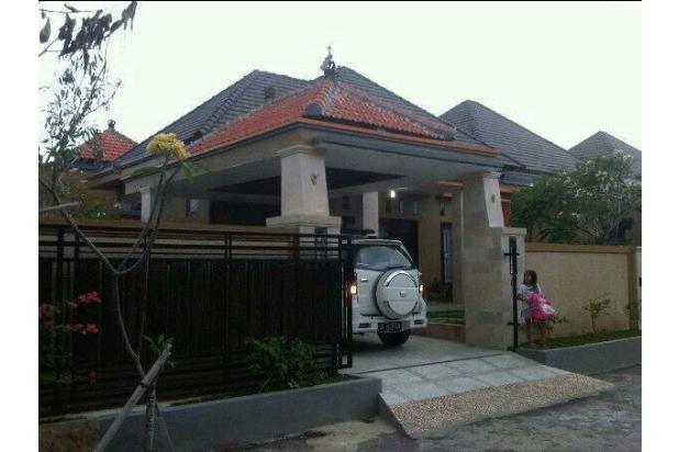 Rumah minimalis modern lingkungan cluster one gate di ida 