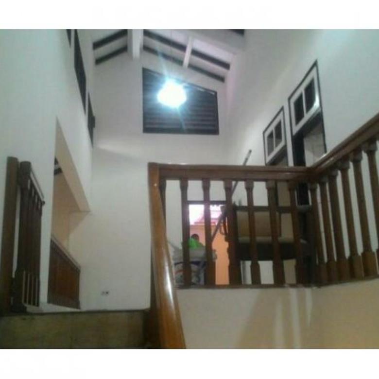 Dijual Rumah  Nyaman Minimalis  di Jalan Samali Pejaten 