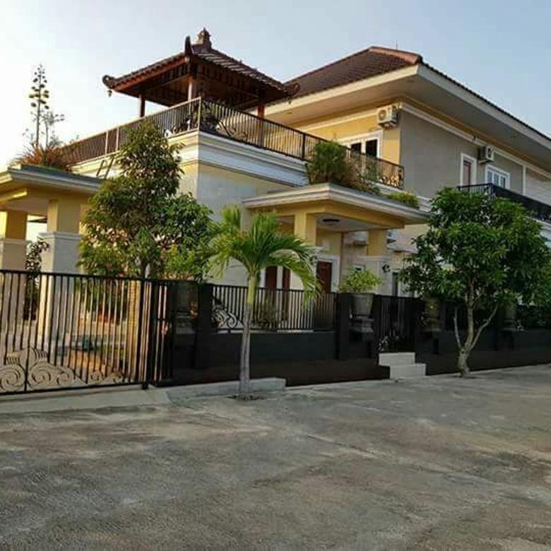  Rumah  Super  Mewah  Di Tembalang Semarang