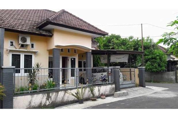  Rumah  minimalis  siap huni di  kompleks  perumahan  Mataram