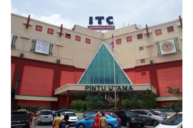 Kios Hook buka 3 sisi di lantai 4 ITC  Cempaka  Mas 