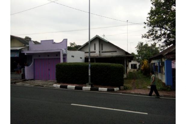 Rumah Dijual: Di Tanah Strategis di Pusat Kota