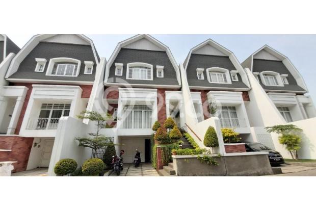  Rumah  Di Bintaro  Jakarta Selatan Dalam Cluster  di hoek 3 BR